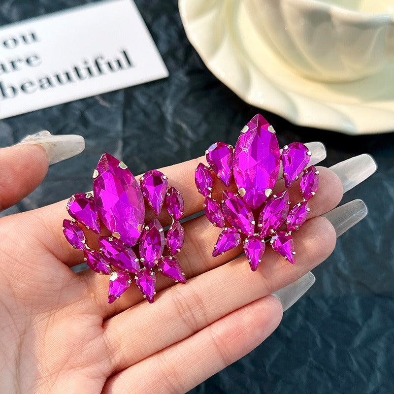 Earrings with nlaid colored diamond-shaped glass rhinestone