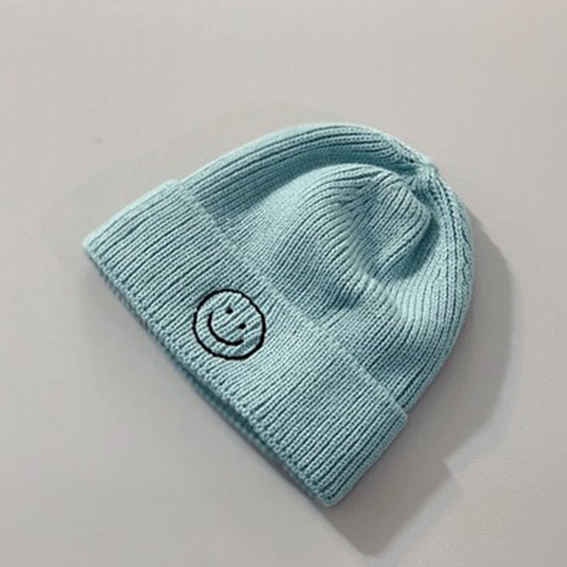 Cute Cartoon Smile Embroidery Baby Hat - Solid Color, Winter Knitted Beanie for Boys and Girls | Warm Children's Caps