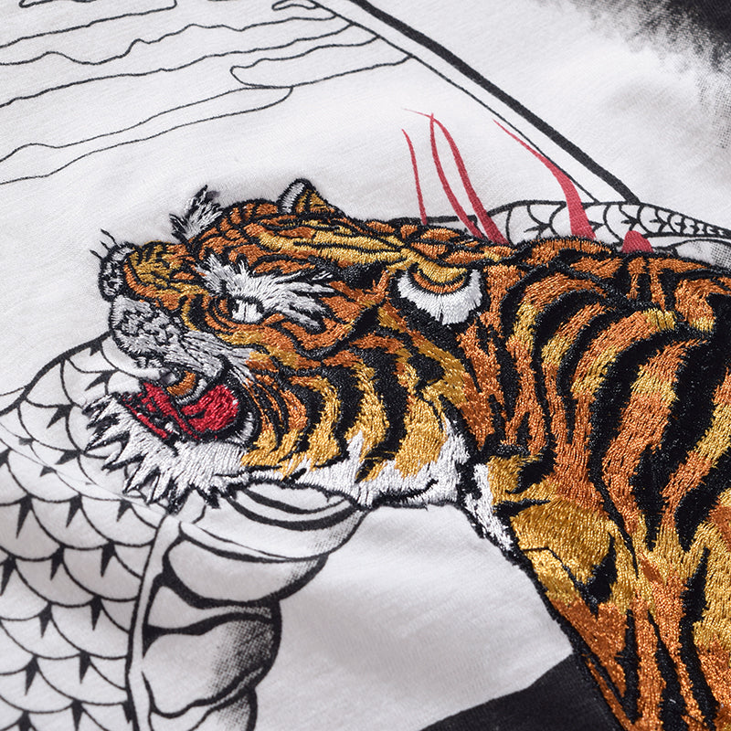 Vintage Style Embroidered Tiger T-Shirt With Short Sleeves