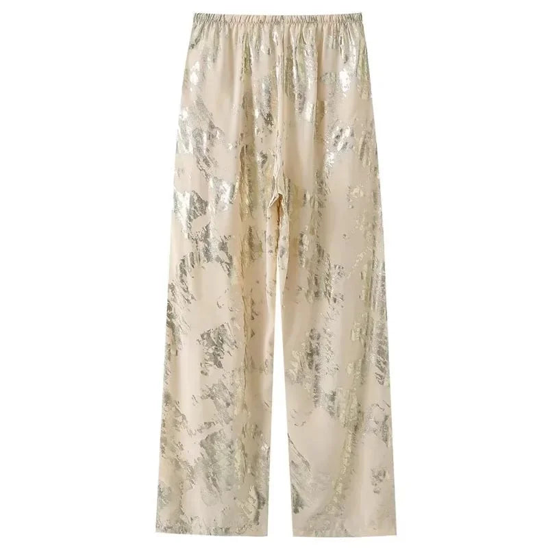 Chic Unleashed: TRAF Women's Spring '24 Baggy Metal Sweatpants