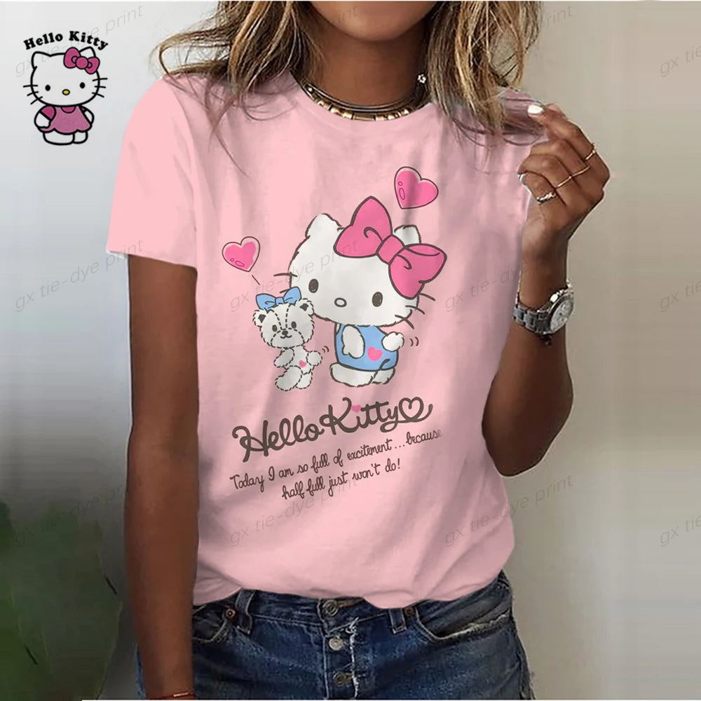 Hello Kitty Chic: Harajuku Tee for the Fashion-Forward Woman