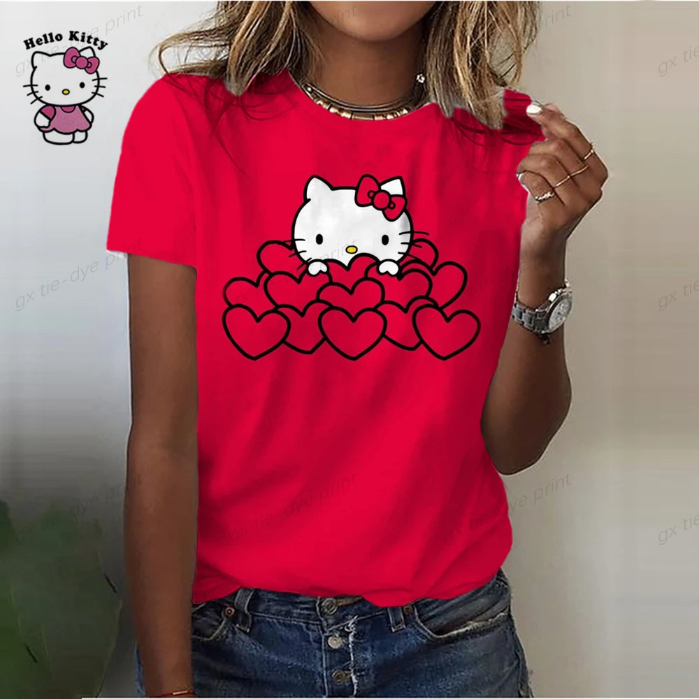 Hello Kitty Chic: Harajuku Tee for the Fashion-Forward Woman