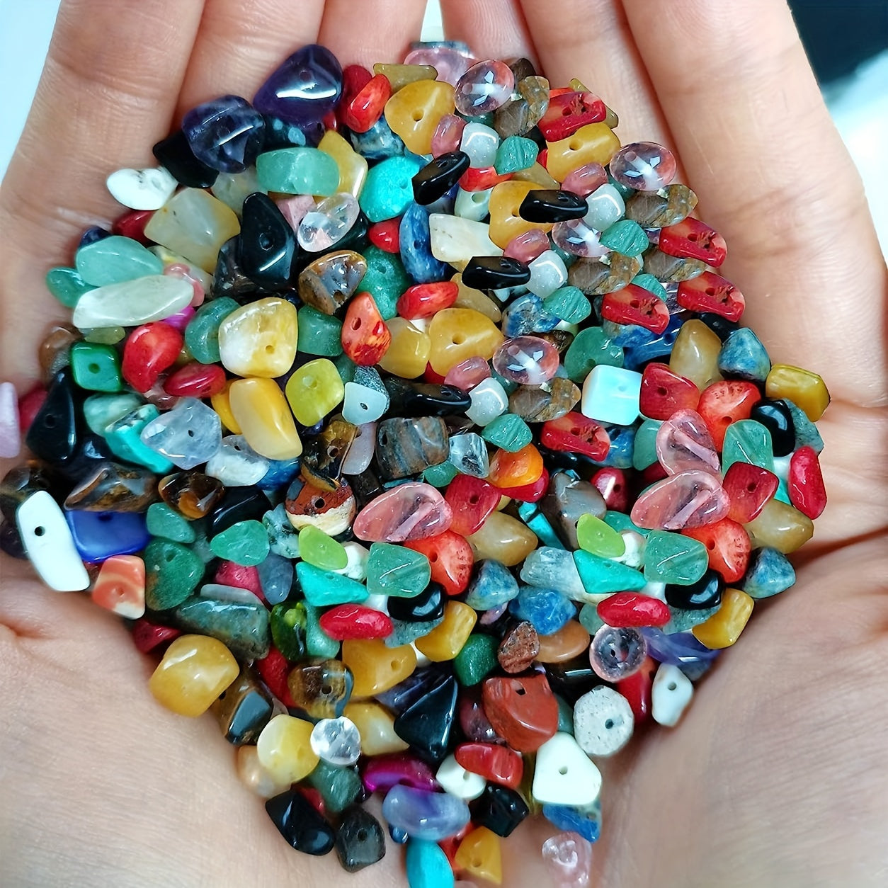 500pcs 5-8mm Natural Chip Stone Beads Multicolor Irregular Crystal Loose Rocks Beads Hole Drilled For DIY Bracelet Necklace Earrings Jewelry Making Craft Supplies