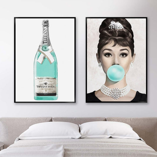 Breakfast at Tiffany's: Audrey Hepburn Bautiful Canvas Art