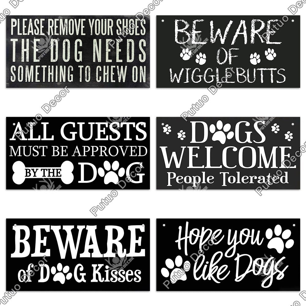 "Charming Wooden Dog Signs: Enhance Your Dog House or Kennel with Decorative Pet Friendship Plaques"